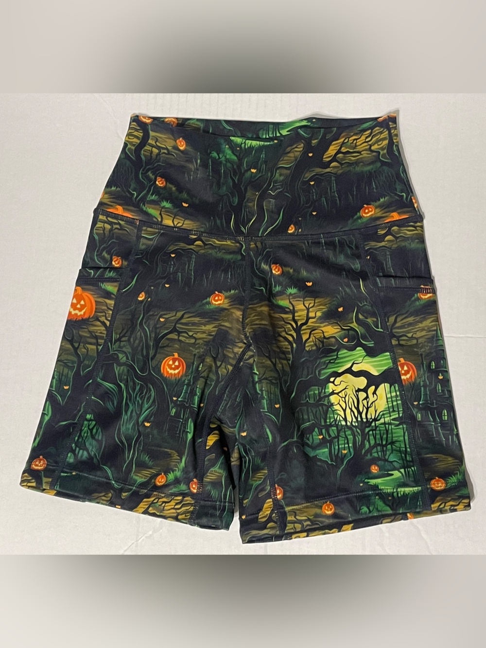 CVG-Constantly Varied Gear Bump in the Night Shorts - XXS 7 inch - NWOT